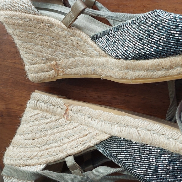 Espadrilles - Picture 3 of 4